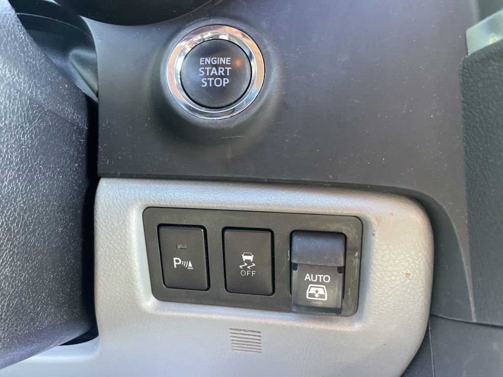 Used 2020 Toyota Sequoia Platinum AWD/4WD image 22