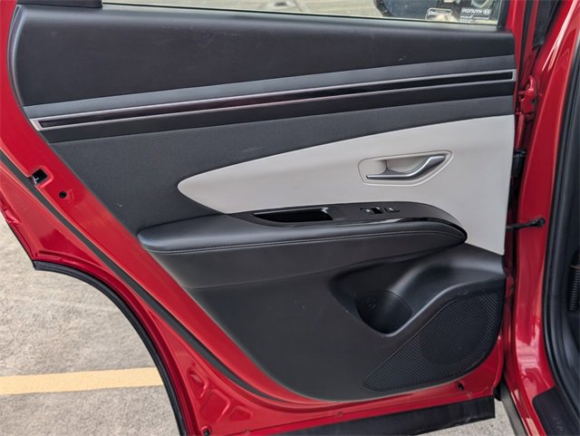 Used 2022 Hyundai Tucson Limited image 24