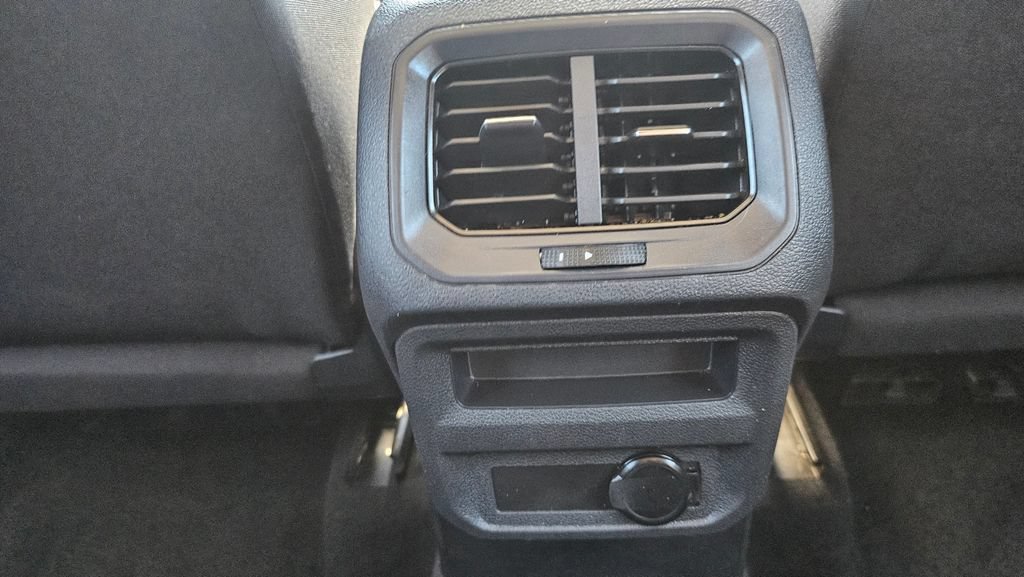 Used 2023 Volkswagen Tiguan S FWD image 28