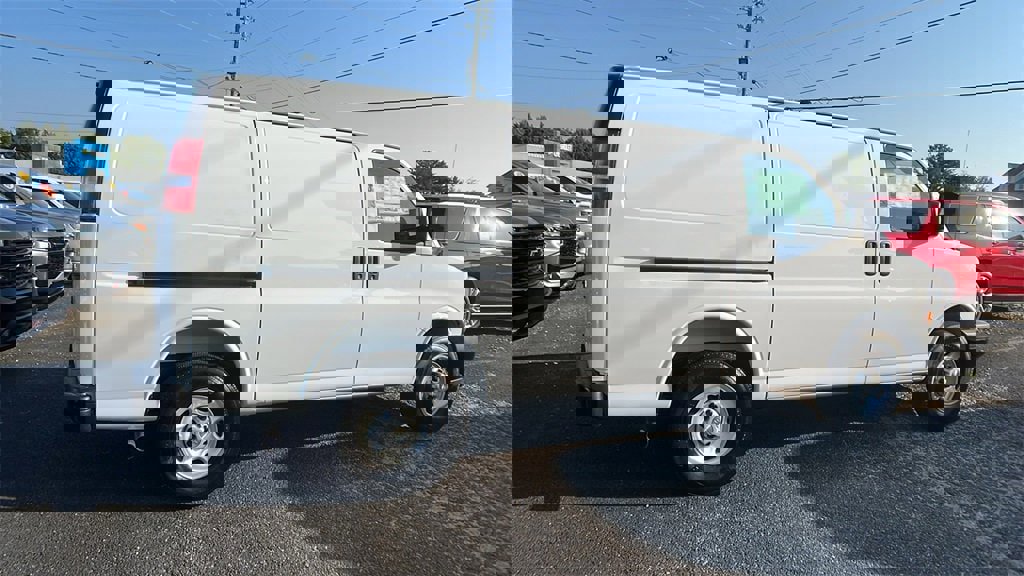 New 2025 Chevrolet Express 2500 w/ Communications Package image 5