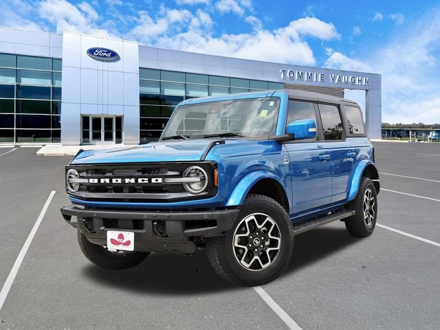 Used 2022 Ford Bronco Outer Banks AWD/4WD image 1