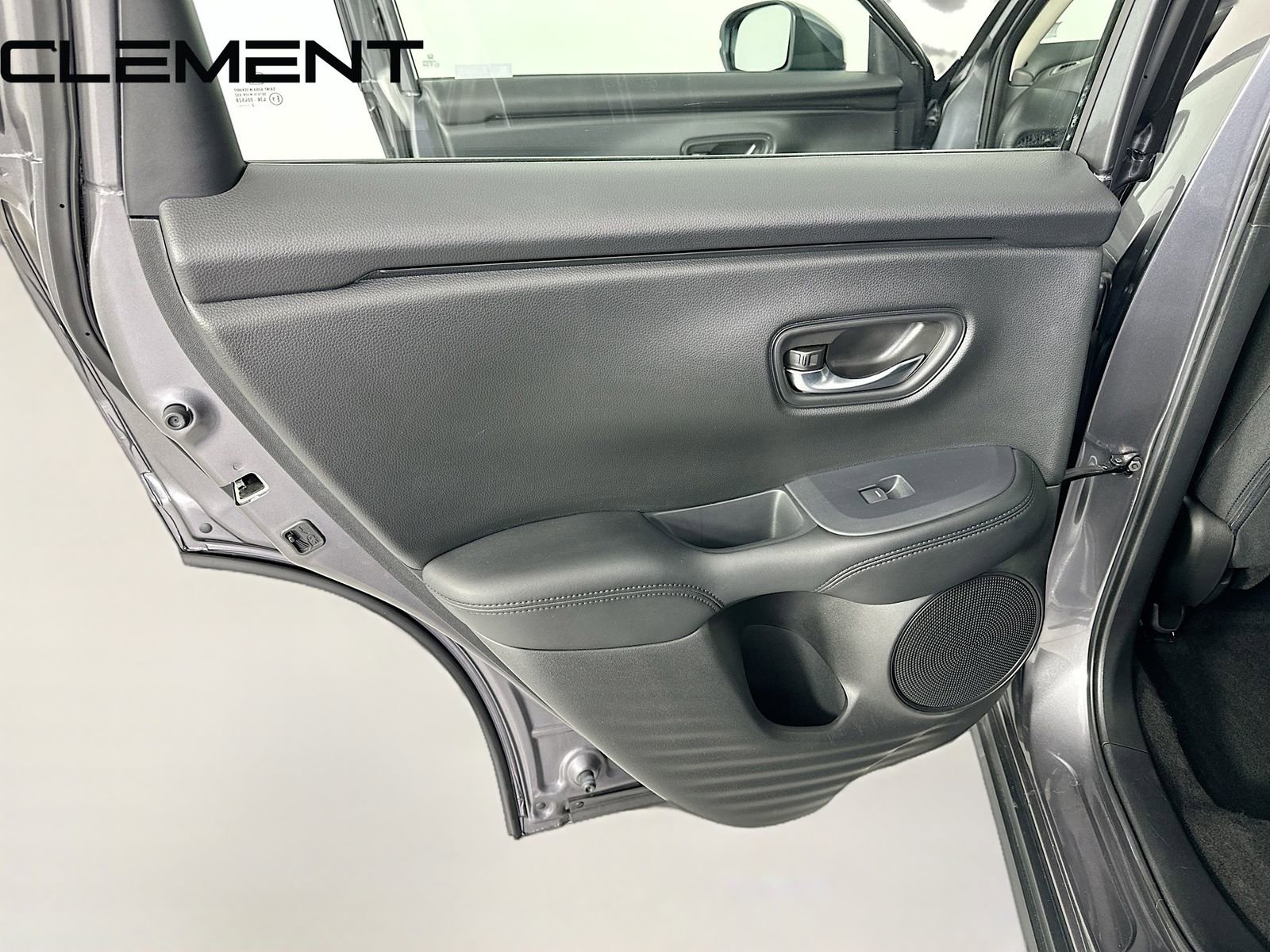 Used 2023 Honda HR-V LX image 29