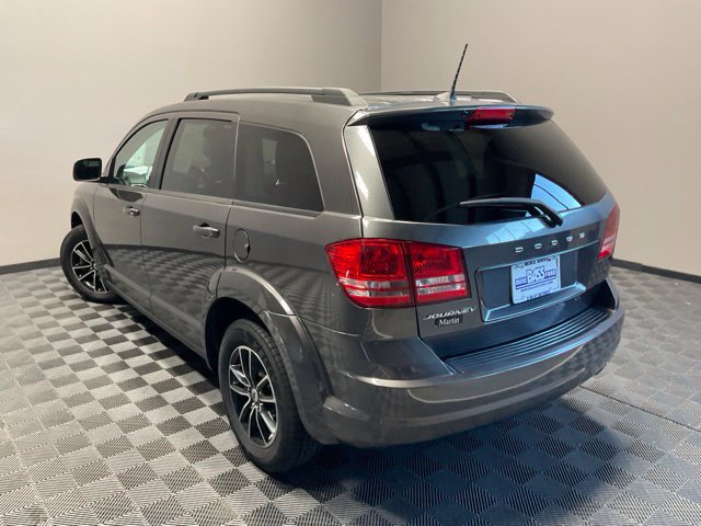 Used 2018 Dodge Journey SE w/ Connectivity Group FWD image 9