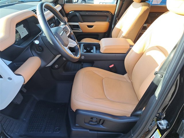 Used 2024 Land Rover Defender 110 S image 17