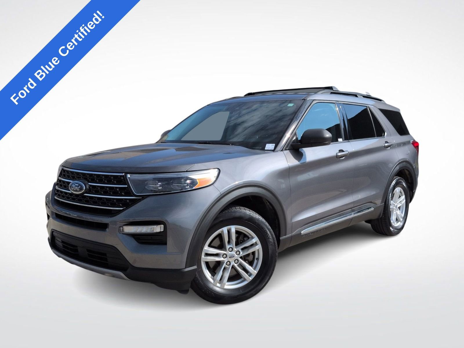 Certified 2022 Ford Explorer XLT w/ Equipment Group 202A