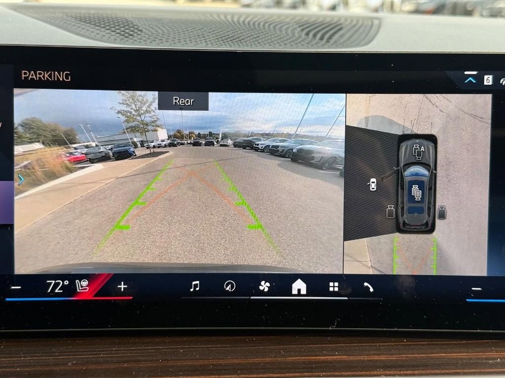 New 2026 BMW X7 xDrive40i w/ Executive Package image 15