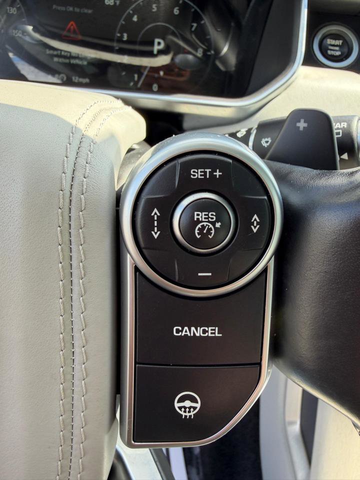 Used 2017 Land Rover Range Rover HSE AWD/4WD image 24