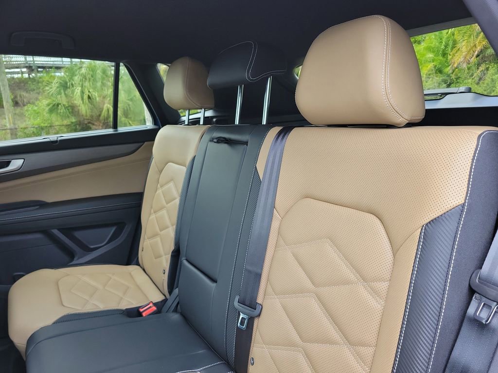 New 2026 Volkswagen Atlas Cross Sport SE image 8