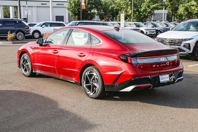 New 2026 Hyundai Sonata SEL FWD image 2