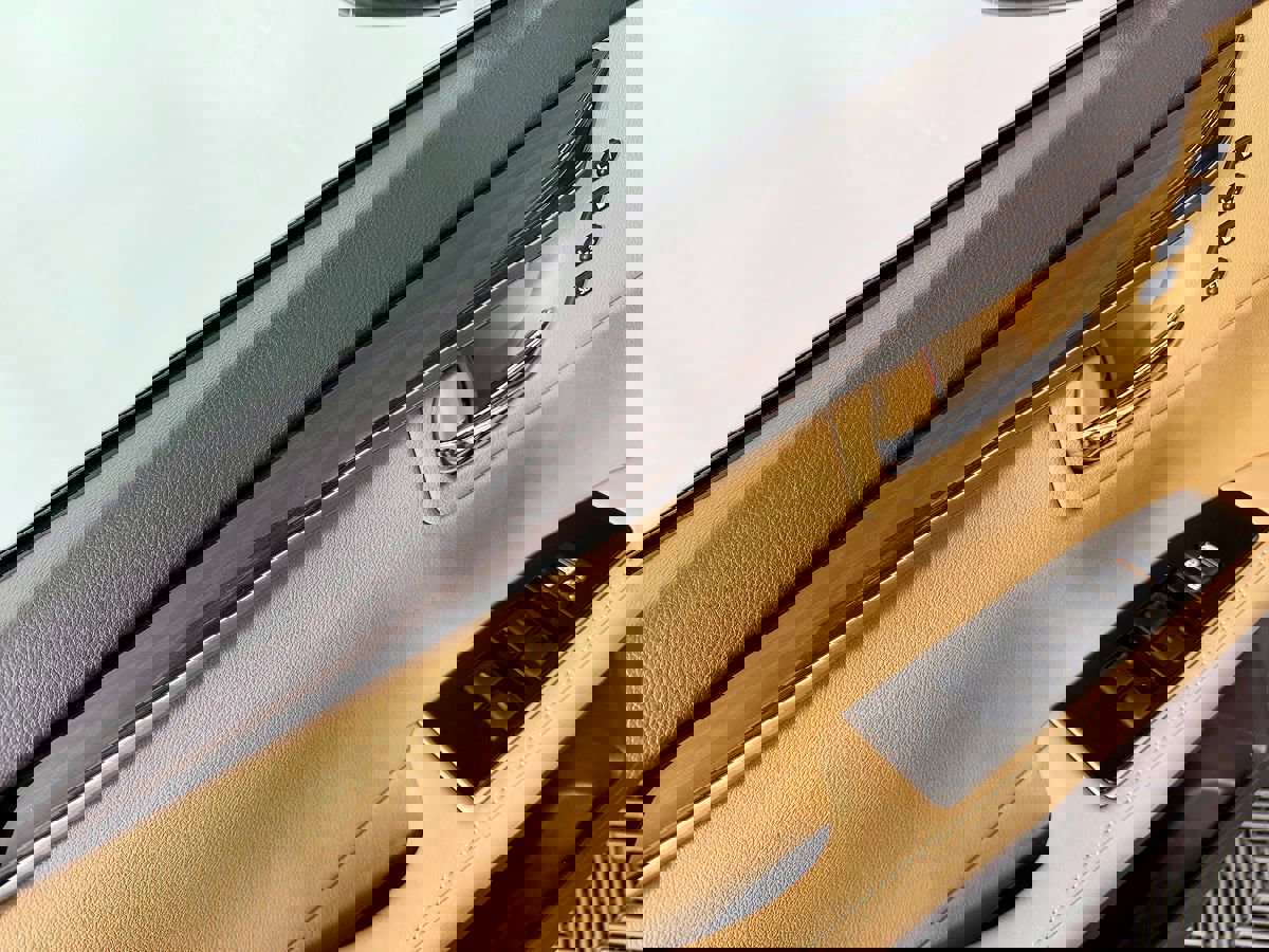 Used 2016 Lexus ES 350 w/ Navigation System Package image 28