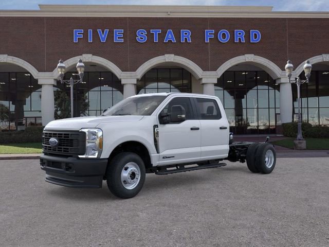 New 2026 Ford F350 XL image 2