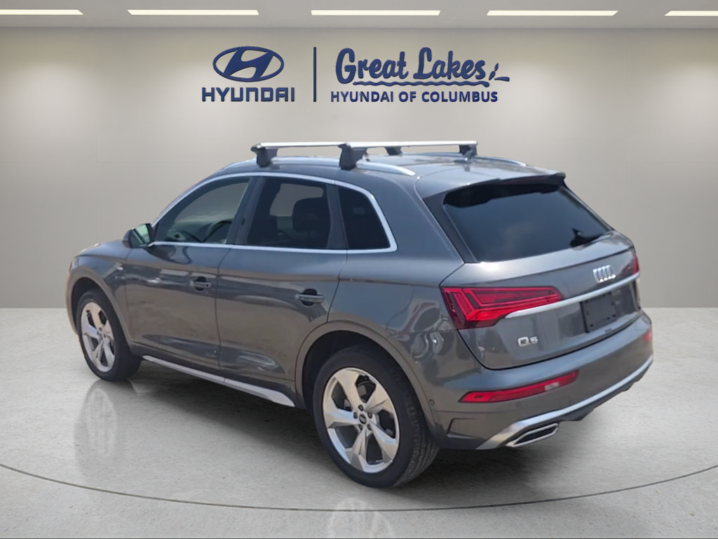 Used 2022 Audi Q5 2.0T Prestige w/ Prestige Package AWD/4WD image 3