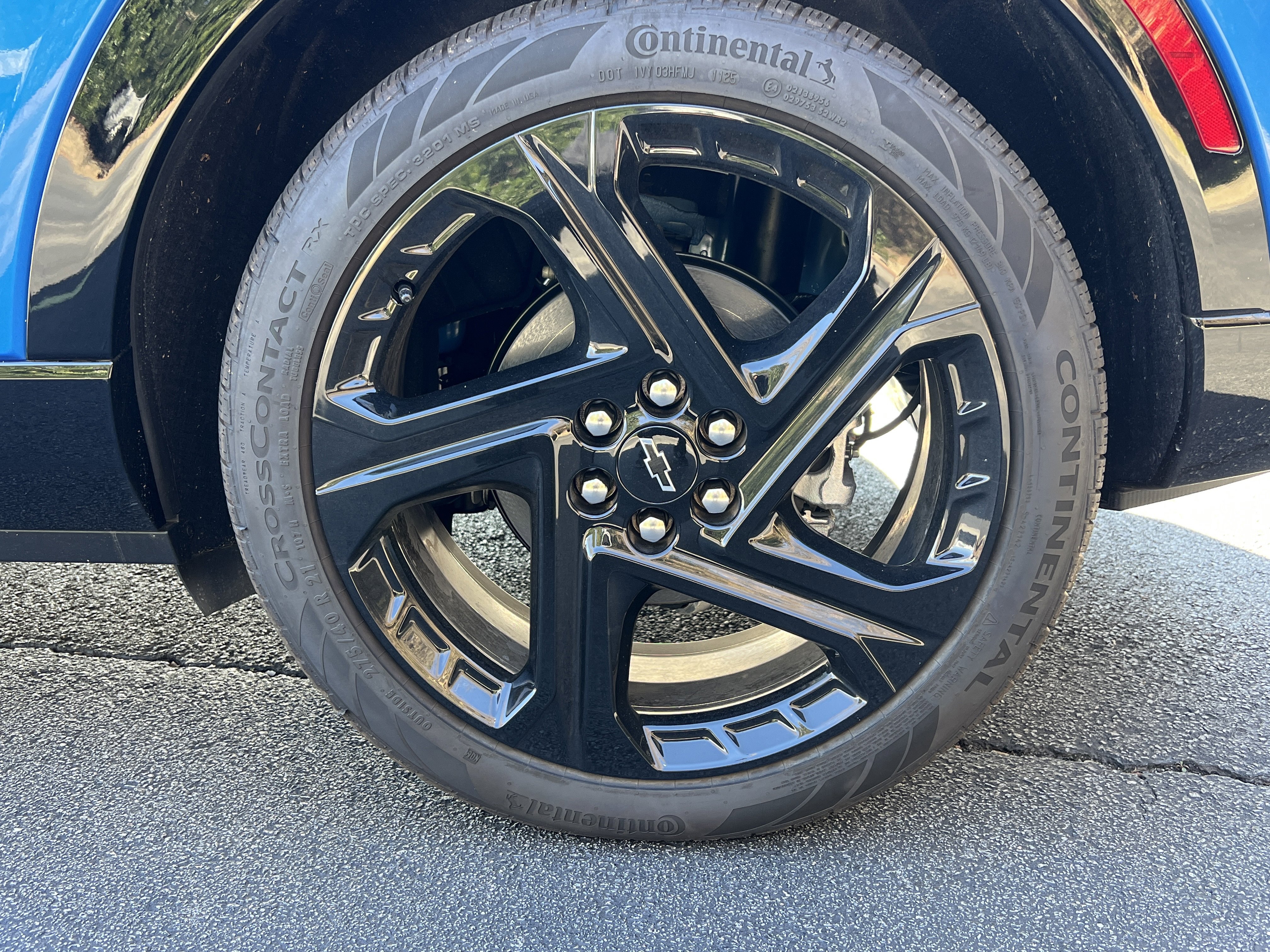 New 2025 Chevrolet Equinox EV RS w/ Convenience Package II image 41