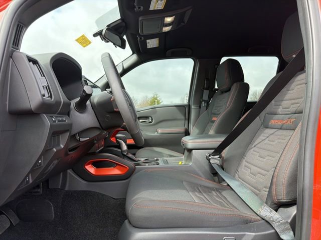 Used 2025 Nissan Frontier PRO-4X w/ Interior Protection Package image 20