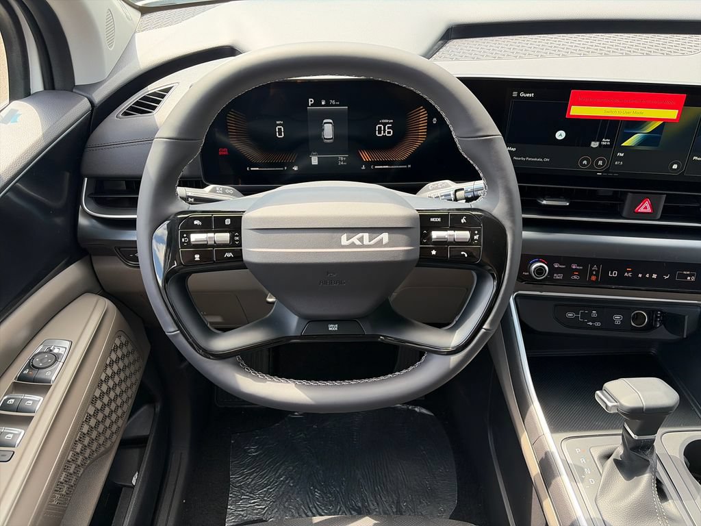 New 2027 Kia Carnival FWD image 11