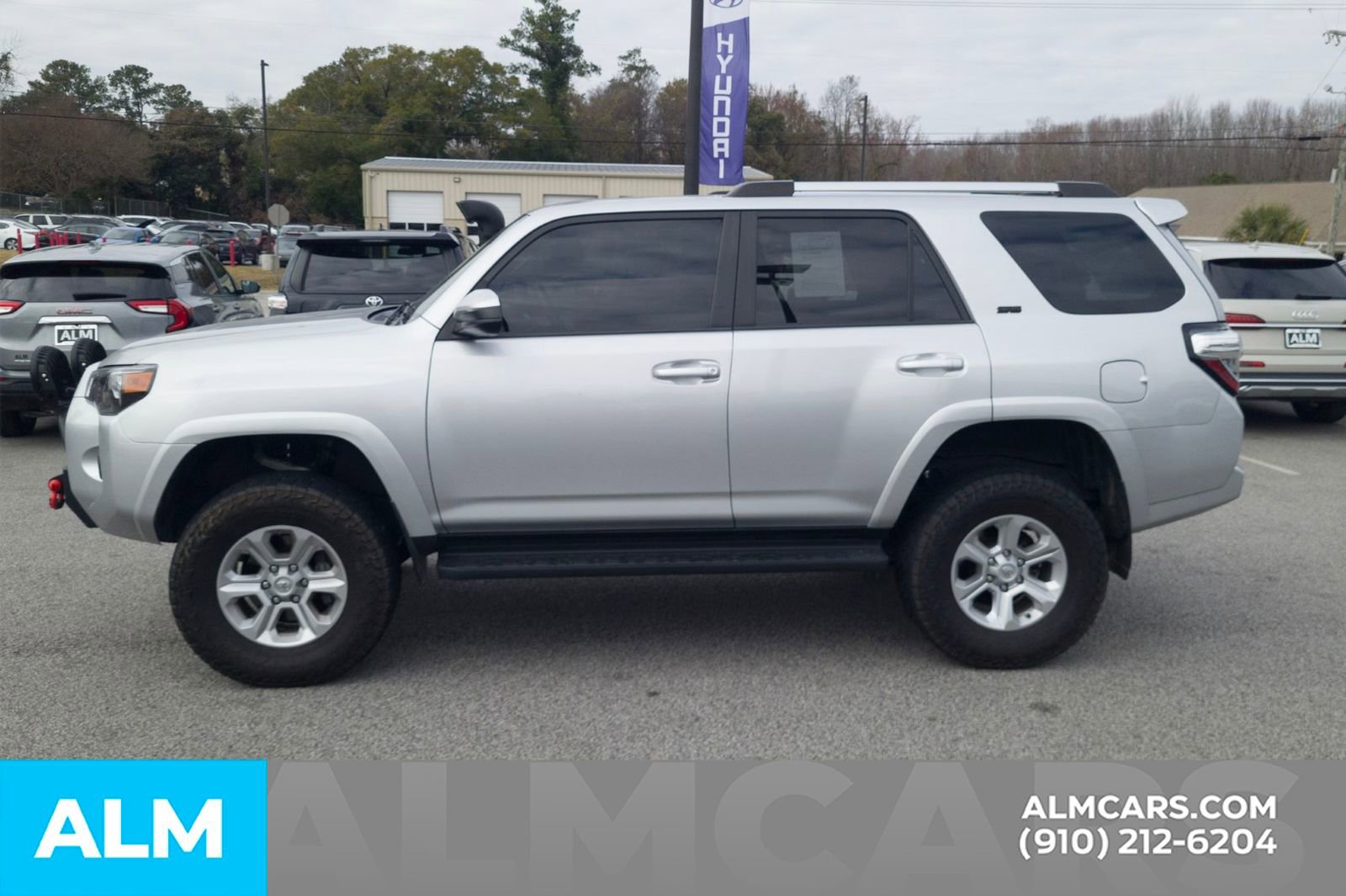 Used 2021 Toyota 4Runner SR5 image 11