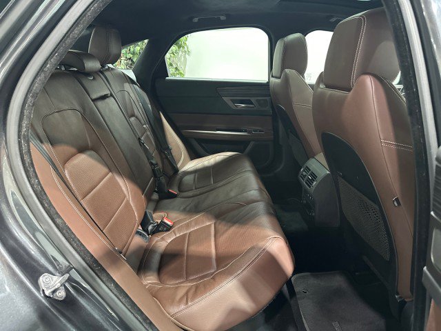 Used 2019 Jaguar XF S AWD/4WD image 47