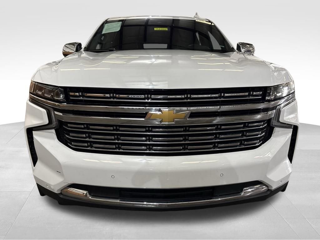 Used 2023 Chevrolet Suburban Premier image 8