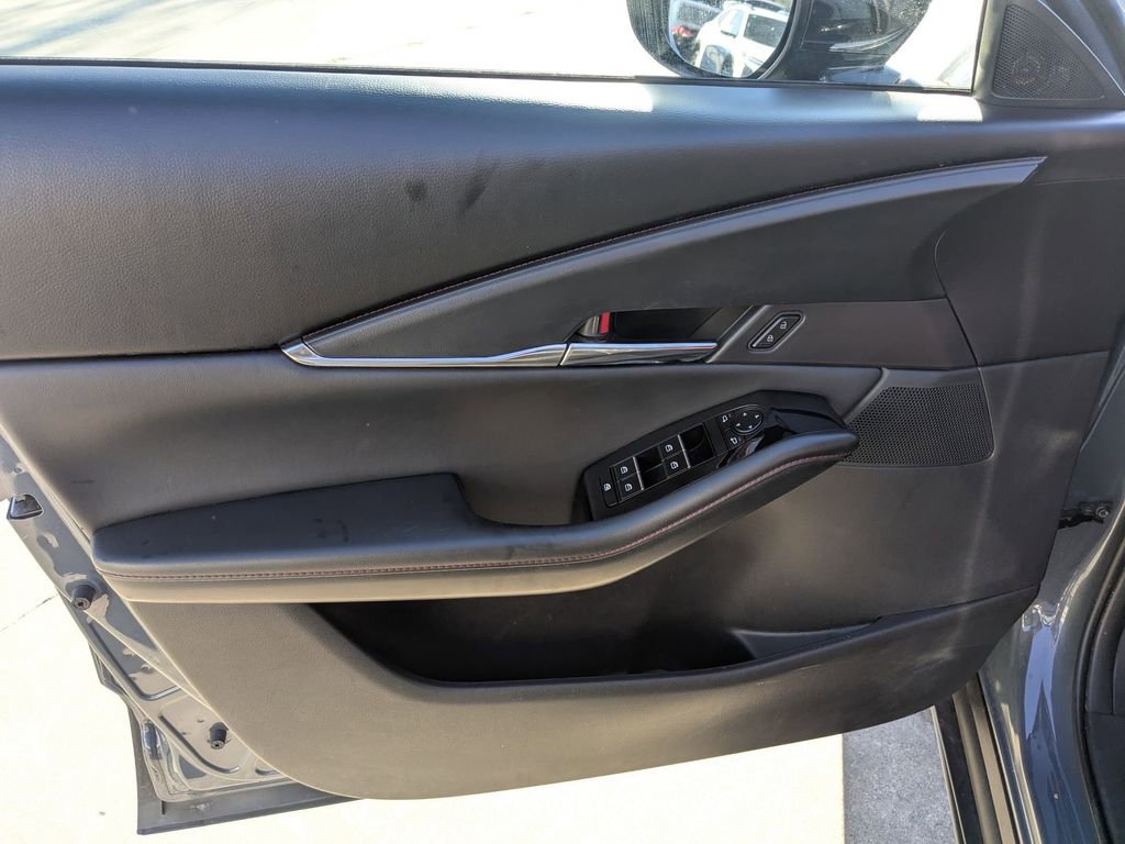 Used 2025 MAZDA CX-30 AWD 2.5 S w/ Preferred Package image 11