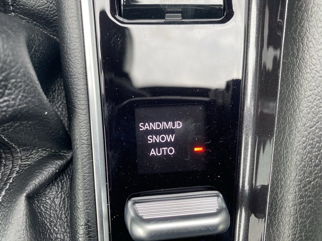New 2026 Jeep Compass Latitude AWD/4WD image 31
