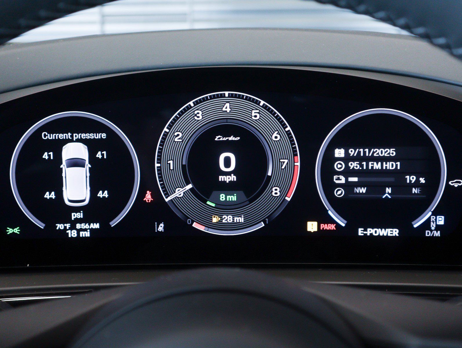 New 2026 Porsche Cayenne Turbo image 17