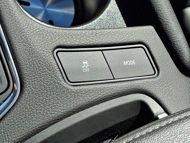 Used 2025 Cadillac XT6 Premium Luxury image 30