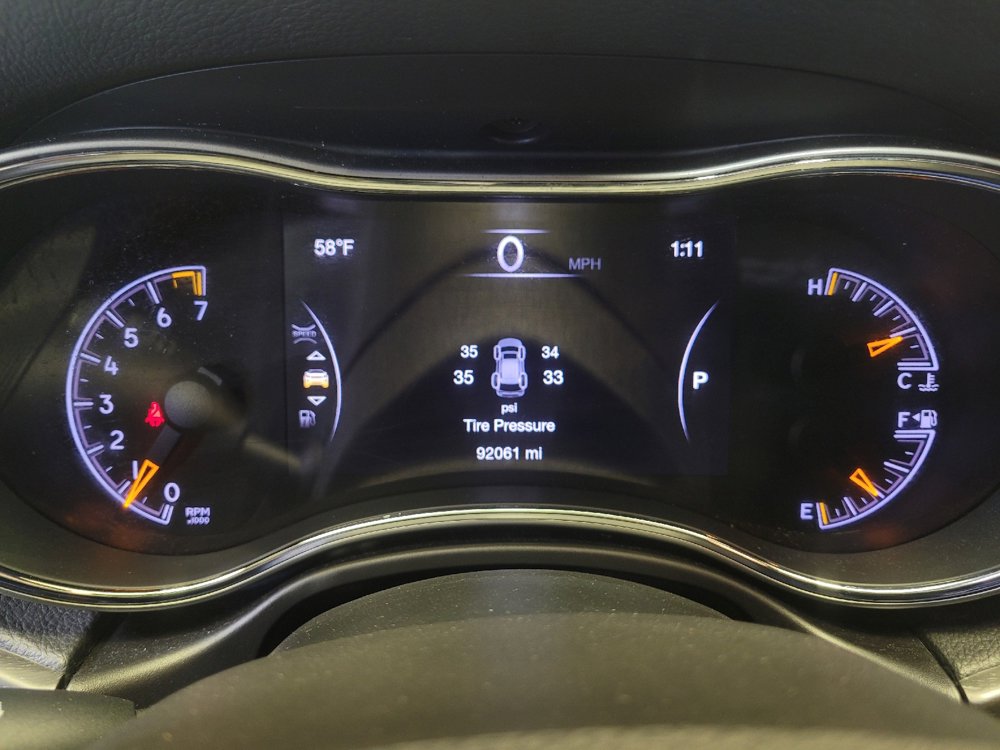 Used 2018 Jeep Grand Cherokee Altitude AWD/4WD image 23