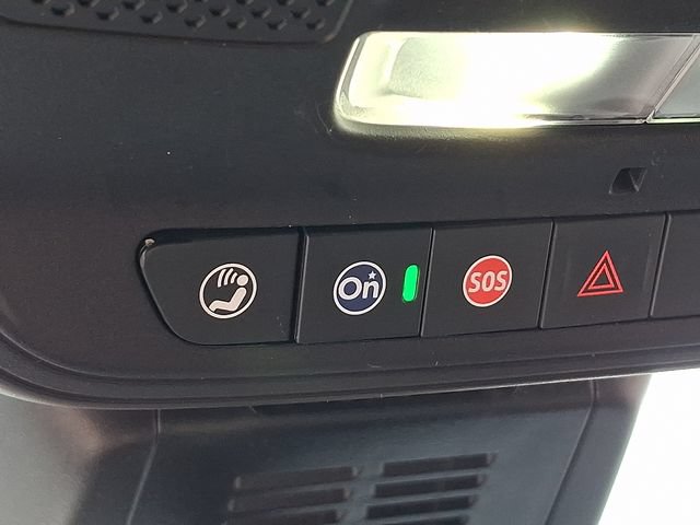 Used 2025 Chevrolet Equinox LT FWD image 25
