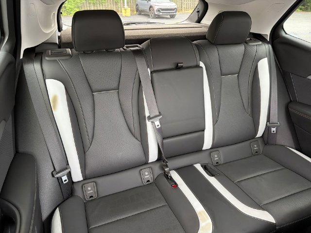 Certified 2025 Buick Envision Sport Touring AWD/4WD image 17