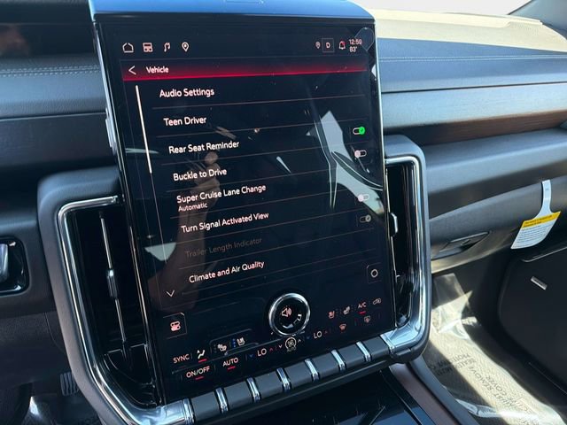 New 2026 GMC Yukon XL Denali w/ Denali Reserve Package image 26