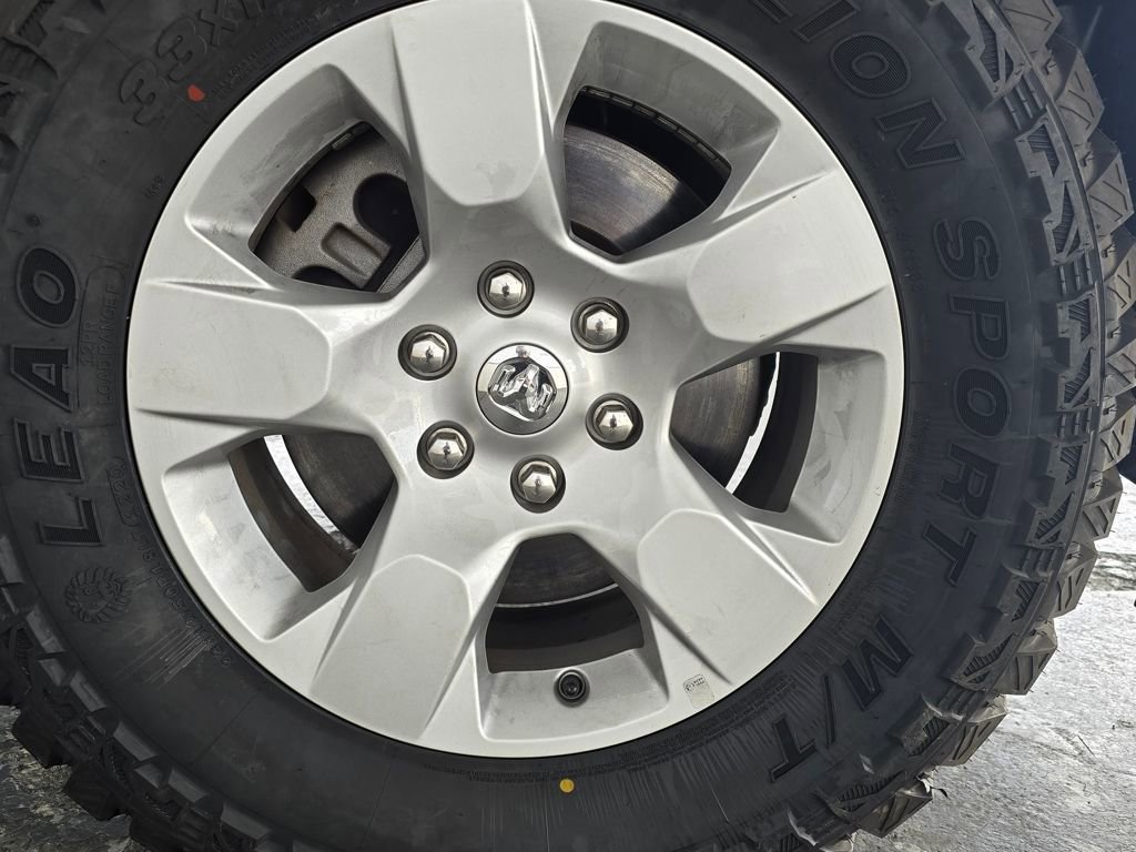 Used 2025 RAM 1500 Tradesman image 31