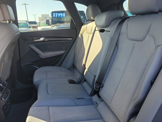 Used 2022 Audi SQ5 Premium image 16
