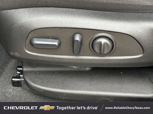 Used 2024 Chevrolet Blazer LT w/ Convenience Package FWD image 33
