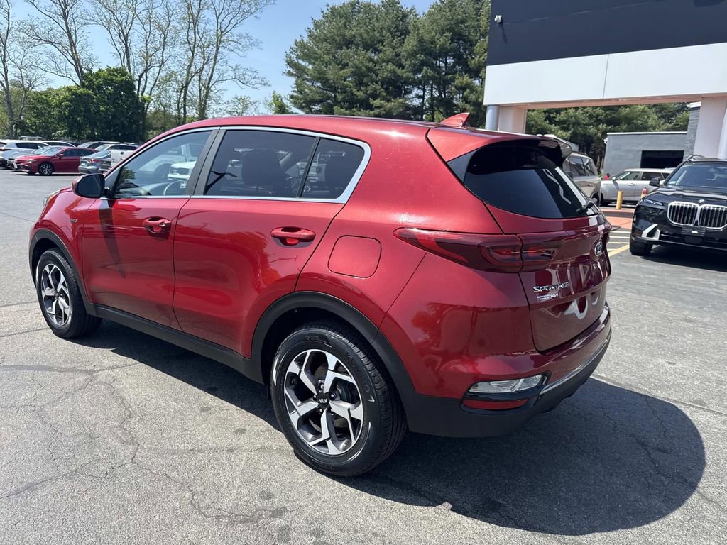 Used 2020 Kia Sportage LX AWD/4WD image 3
