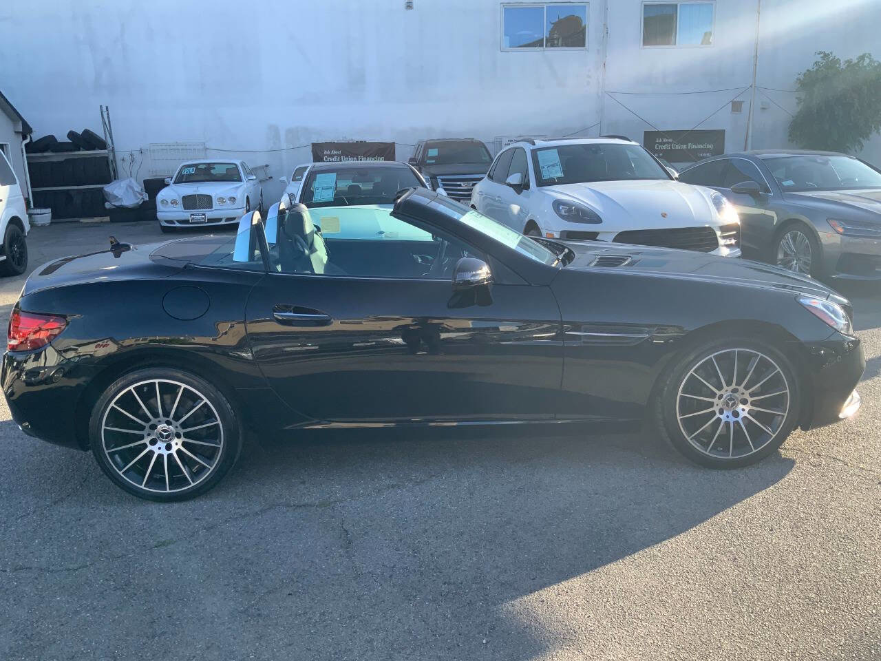 Used 2020 Mercedes-Benz SLC 300 image 11