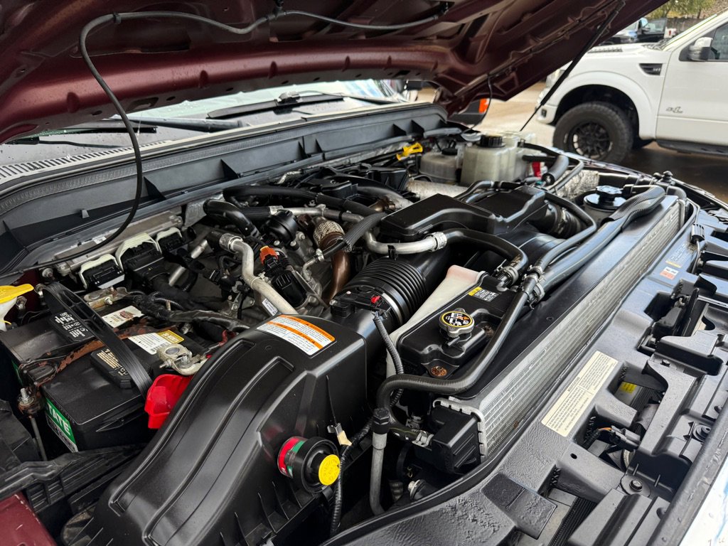 Used 2012 Ford F350 Lariat image 36