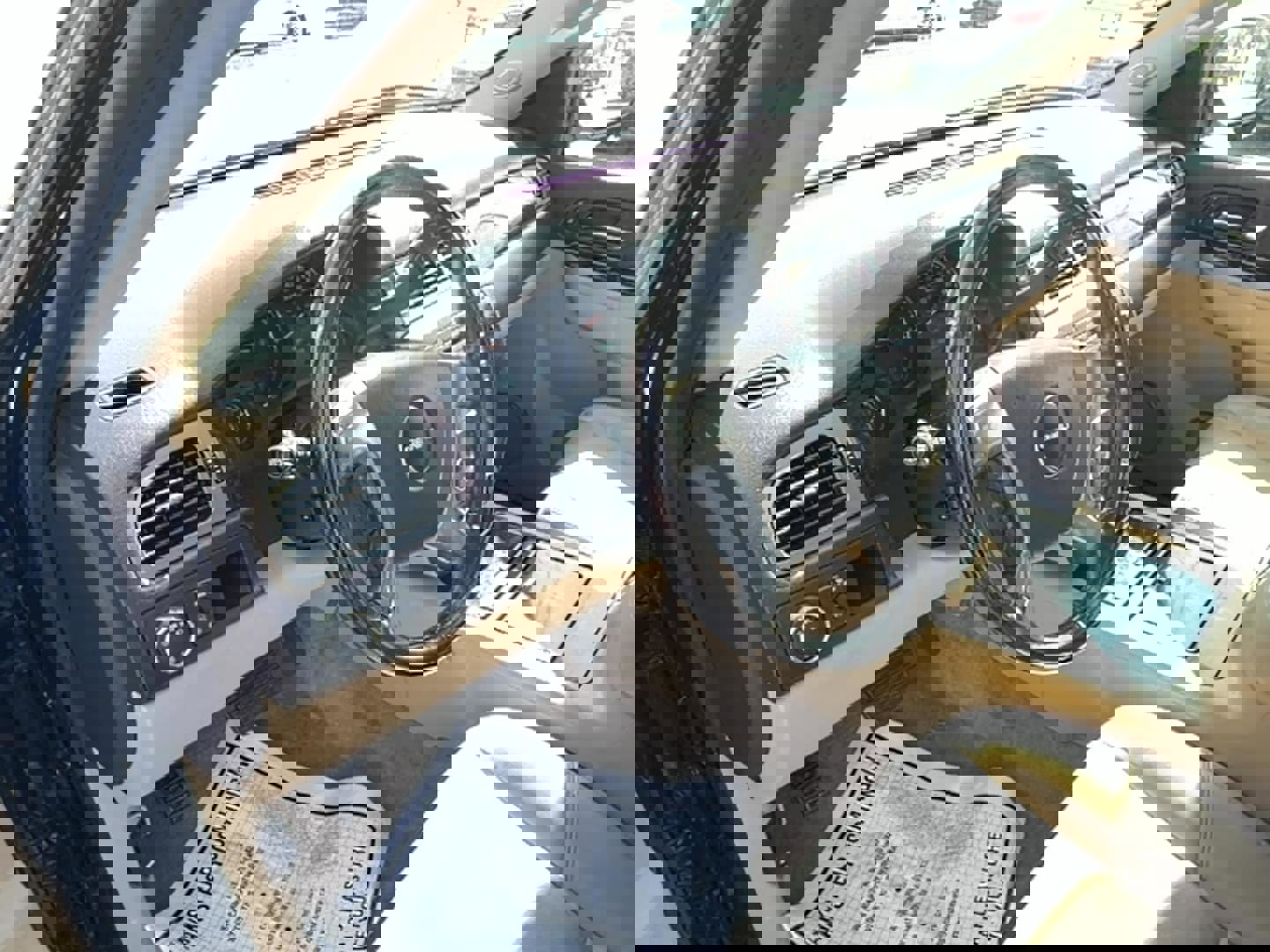 Used 2014 GMC Yukon XL Denali image 20