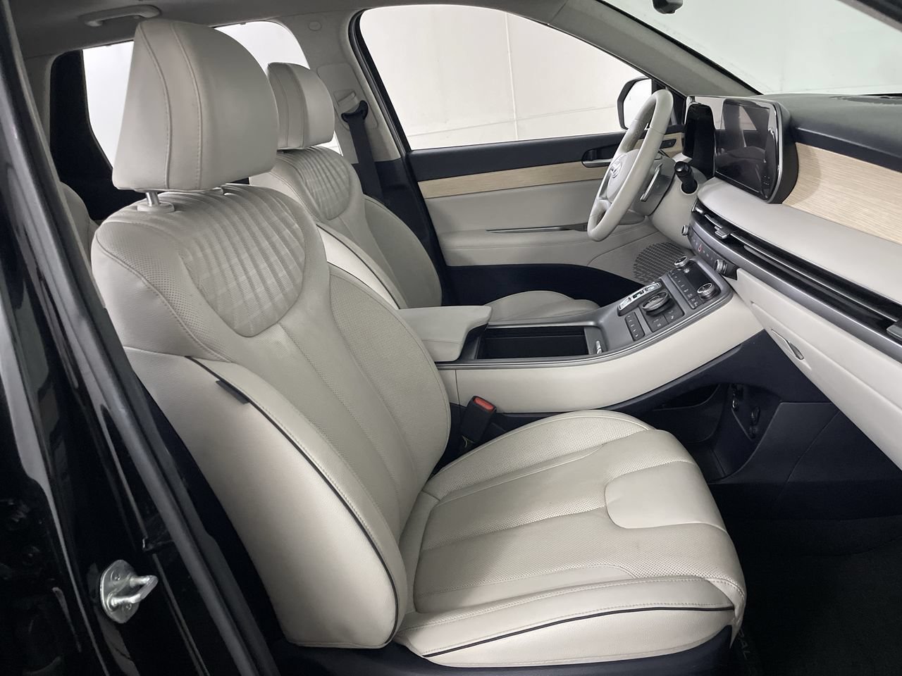 Used 2023 Hyundai Palisade Limited AWD/4WD image 27