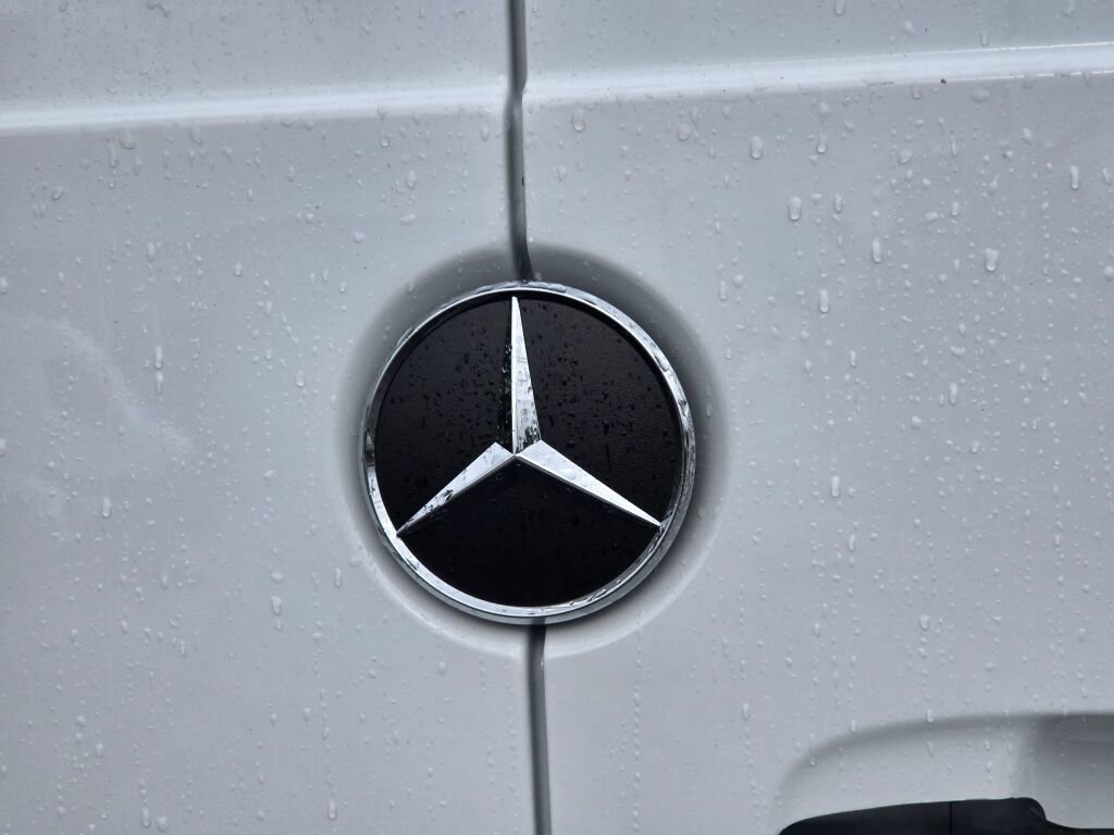 New 2026 Mercedes-Benz Sprinter 2500 image 12