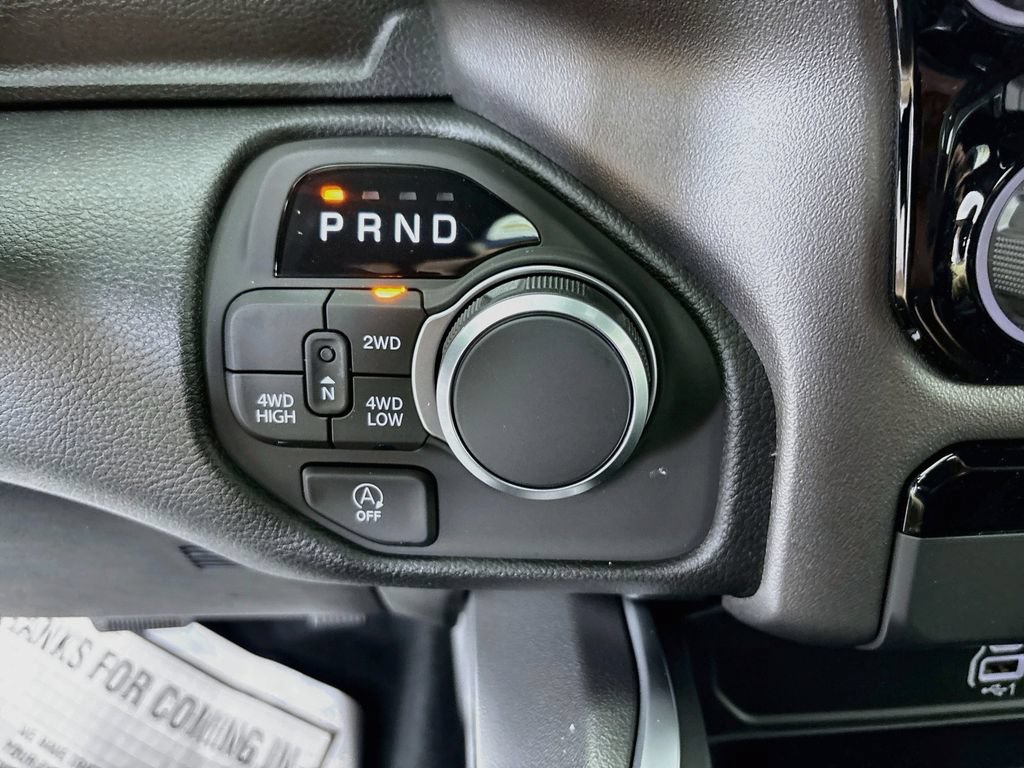 New 2026 RAM 1500 Express AWD/4WD image 14