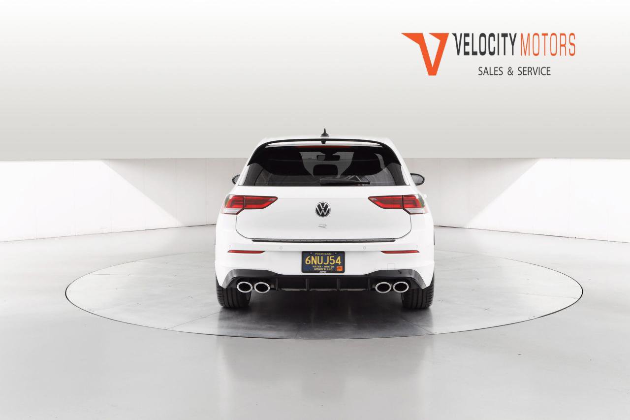 Used 2024 Volkswagen Golf R image 4