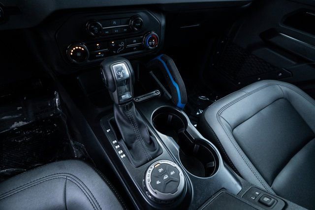 Used 2024 Ford Bronco Black Diamond image 22