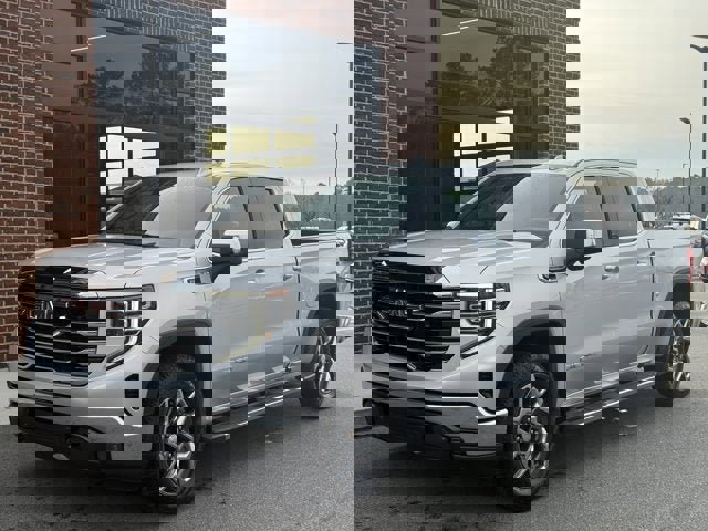 Used 2022 GMC Sierra 1500 SLT w/ SLT Premium Package