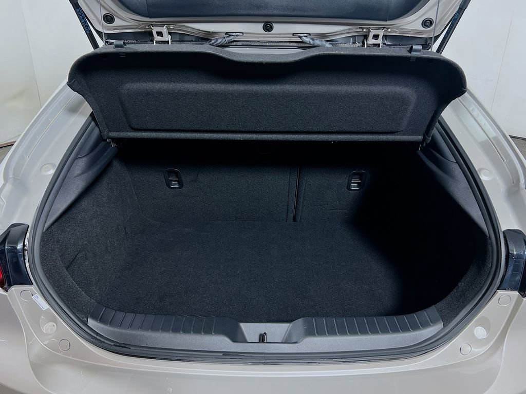 Used 2024 MAZDA MAZDA3 s image 21