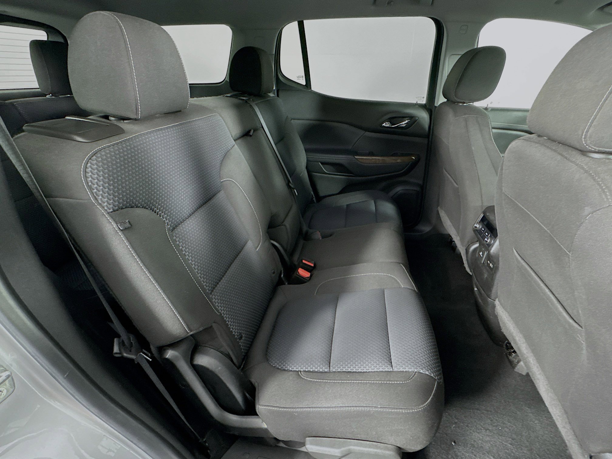 Used 2020 GMC Acadia SLE w/ Driver Convenience Package image 27