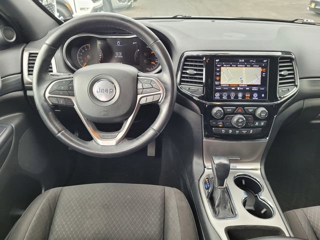 Certified 2020 Jeep Grand Cherokee Laredo w/ 18" Wheel & 8.4" Radio Group image 7