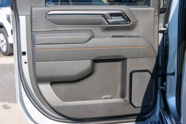 New 2026 GMC Sierra 2500 AT4 w/ AT4 Premium Plus Package AWD/4WD image 17