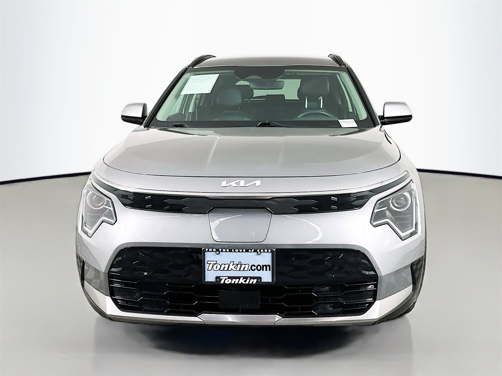 Used 2024 Kia Niro Wind image 2