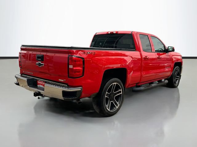 Used 2018 Chevrolet Silverado 1500 LT w/ LPO, Black Pack image 6