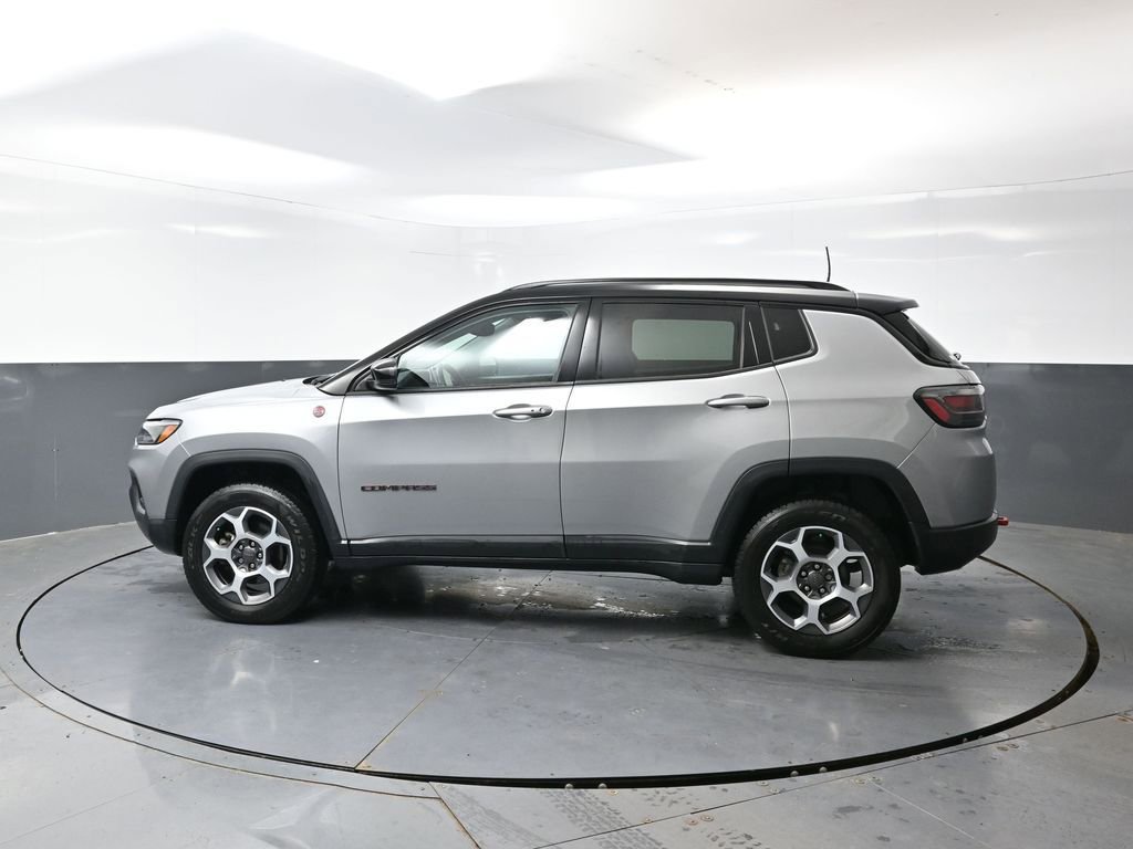 Used 2022 Jeep Compass Trailhawk w/ Trailhawk Elite Group image 11